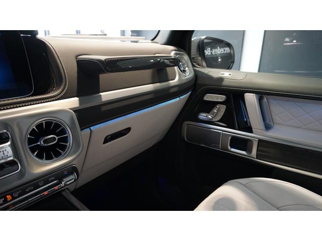 Gクラス G63 ローンチエディション AMGカーボンファイバーインテリアトリム AMGナイトパッケージ Burmesterサラウンド ガラススライディングルーフ シートベンチレータ マットブラック21インチAMG5ツインスポークホイール(47枚目)