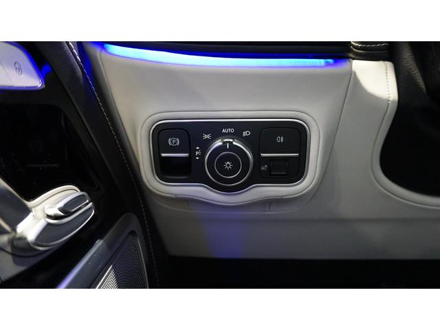 Gクラス G63 ローンチエディション AMGカーボンファイバーインテリアトリム AMGナイトパッケージ Burmesterサラウンド ガラススライディングルーフ シートベンチレータ マットブラック21インチAMG5ツインスポークホイール(60枚目)