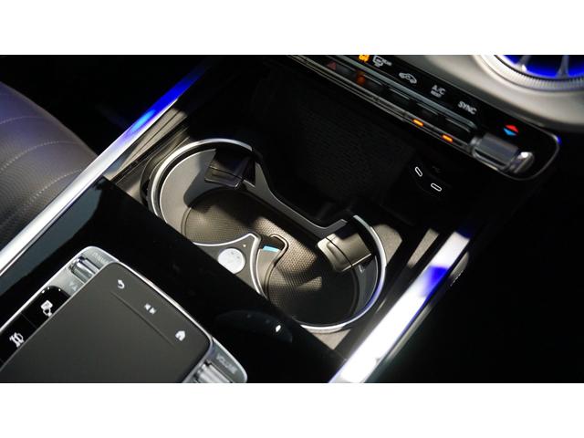 Ｇクラス Ｇ４５０ｄ　ＡＭＧラインパッケージ　ＭＡＮＵＦＡＫＴＵＲプログラム・プラス　ＭＡＮＵＦＡＫＴＵＲロゴパッケージ　ＭＡＮＵＦＡＫＴＵＲボディ同色スペアタイヤリング　ツートーンステアリング　シートベンチレーター　ガラススライディングルーフ（29枚目）