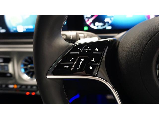 Ｇクラス Ｇ４５０ｄ　ＡＭＧラインパッケージ　ＭＡＮＵＦＡＫＴＵＲプログラム・プラス　ＭＡＮＵＦＡＫＴＵＲロゴパッケージ　ＭＡＮＵＦＡＫＴＵＲボディ同色スペアタイヤリング　ツートーンステアリング　シートベンチレーター　ガラススライディングルーフ（54枚目）