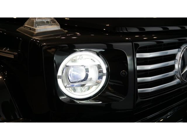 Ｇクラス Ｇ４５０ｄ　ＡＭＧラインパッケージ　ＭＡＮＵＦＡＫＴＵＲプログラム・プラス　ＭＡＮＵＦＡＫＴＵＲロゴパッケージ　ＭＡＮＵＦＡＫＴＵＲボディ同色スペアタイヤリング　ツートーンステアリング　シートベンチレーター　ガラススライディングルーフ（62枚目）