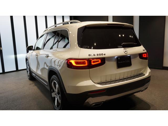 ＧＬＢ ＧＬＢ２００ｄ　４マチック　レーダーセーフティーパッケージ　３６０°カメラ　メモリー付パワーシート　シートヒーター　ナビゲーションパッケージ　ＬＥＤハイパフォーマンスヘッドライト　コンフォートサスペンション　ＭＢＵＸ（7枚目）
