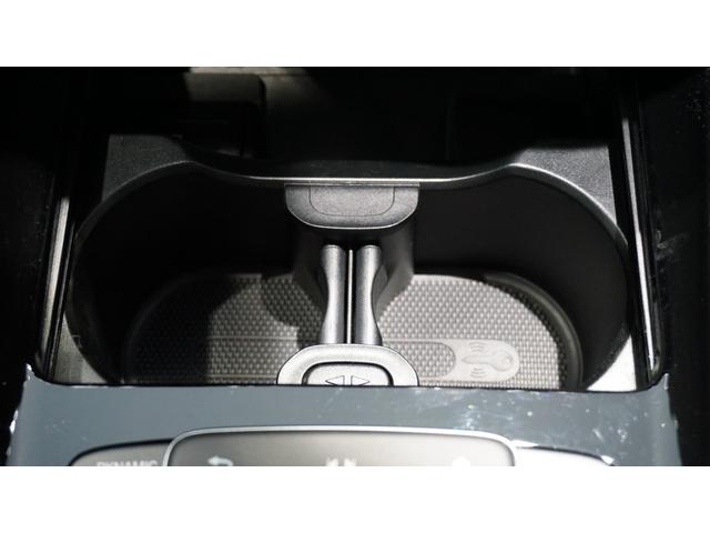 ＧＬＢ ＧＬＢ２００ｄ　４マチック　レーダーセーフティーパッケージ　３６０°カメラ　メモリー付パワーシート　シートヒーター　ナビゲーションパッケージ　ＬＥＤハイパフォーマンスヘッドライト　コンフォートサスペンション　ＭＢＵＸ（32枚目）