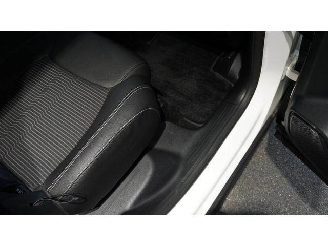 ＧＬＢ ＧＬＢ２００ｄ　４マチック　レーダーセーフティーパッケージ　３６０°カメラ　メモリー付パワーシート　シートヒーター　ナビゲーションパッケージ　ＬＥＤハイパフォーマンスヘッドライト　コンフォートサスペンション　ＭＢＵＸ（38枚目）