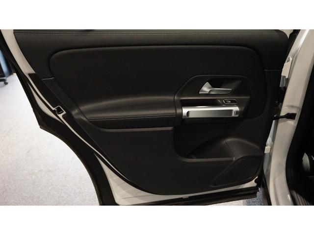 ＧＬＢ ＧＬＢ２００ｄ　４マチック　レーダーセーフティーパッケージ　３６０°カメラ　メモリー付パワーシート　シートヒーター　ナビゲーションパッケージ　ＬＥＤハイパフォーマンスヘッドライト　コンフォートサスペンション　ＭＢＵＸ（40枚目）