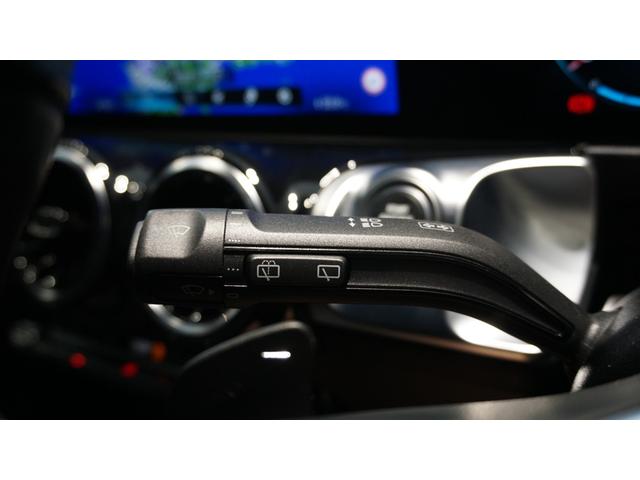 ＧＬＢ ＧＬＢ２００ｄ　４マチック　レーダーセーフティーパッケージ　３６０°カメラ　メモリー付パワーシート　シートヒーター　ナビゲーションパッケージ　ＬＥＤハイパフォーマンスヘッドライト　コンフォートサスペンション　ＭＢＵＸ（52枚目）