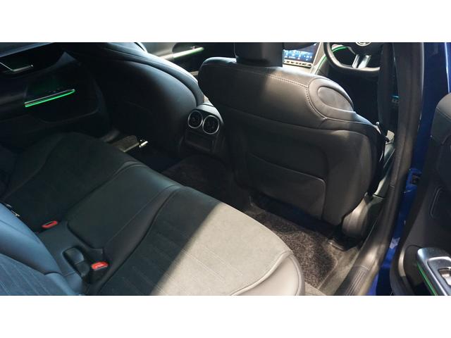 Ｃクラス Ｃ１８０アバンギャルド　ＡＭＧライン　ベーシックパッケージ　ヘッドアップディスプレイ　ＭＢＵＸ　ＡＲナビゲーション　３６０°カメラ　レーダーセーフティーパッケージ　スポーツサスペンション　メモリー付きパワーシート　シートヒーター（20枚目）