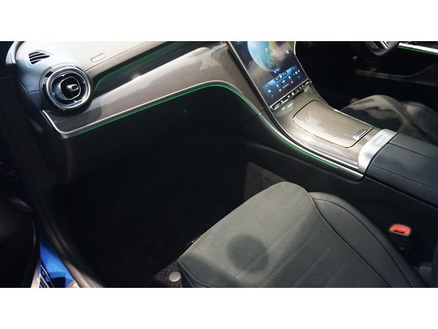 Ｃクラス Ｃ１８０アバンギャルド　ＡＭＧライン　ベーシックパッケージ　ヘッドアップディスプレイ　ＭＢＵＸ　ＡＲナビゲーション　３６０°カメラ　レーダーセーフティーパッケージ　スポーツサスペンション　メモリー付きパワーシート　シートヒーター（25枚目）