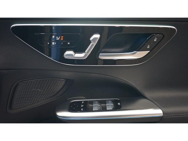 Ｃクラス Ｃ１８０アバンギャルド　ＡＭＧライン　ベーシックパッケージ　ヘッドアップディスプレイ　ＭＢＵＸ　ＡＲナビゲーション　３６０°カメラ　レーダーセーフティーパッケージ　スポーツサスペンション　メモリー付きパワーシート　シートヒーター（31枚目）