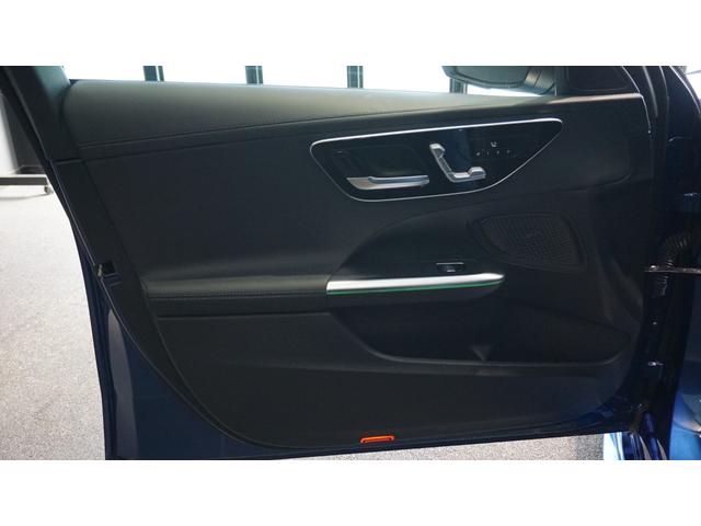 Ｃクラス Ｃ１８０アバンギャルド　ＡＭＧライン　ベーシックパッケージ　ヘッドアップディスプレイ　ＭＢＵＸ　ＡＲナビゲーション　３６０°カメラ　レーダーセーフティーパッケージ　スポーツサスペンション　メモリー付きパワーシート　シートヒーター（39枚目）