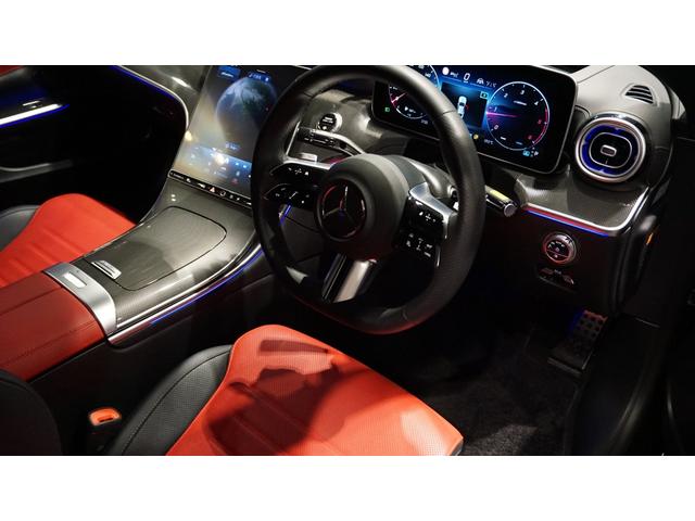 Cクラス C220dアバンギャルド AMGラインパッケージ ベーシックパッケージ レザーエクスクルーシブパッケージ シートベンチレーター シートヒーター ヘッドアップディスプレイ MBUX ARナビゲーション スポーツサスペンション デジタルライト(17枚目)