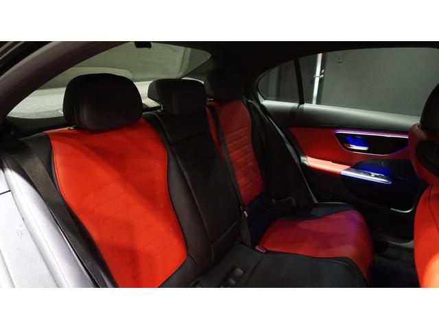 Cクラス C220dアバンギャルド AMGラインパッケージ ベーシックパッケージ レザーエクスクルーシブパッケージ シートベンチレーター シートヒーター ヘッドアップディスプレイ MBUX ARナビゲーション スポーツサスペンション デジタルライト(18枚目)