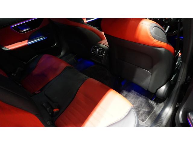 Cクラス C220dアバンギャルド AMGラインパッケージ ベーシックパッケージ レザーエクスクルーシブパッケージ シートベンチレーター シートヒーター ヘッドアップディスプレイ MBUX ARナビゲーション スポーツサスペンション デジタルライト(19枚目)