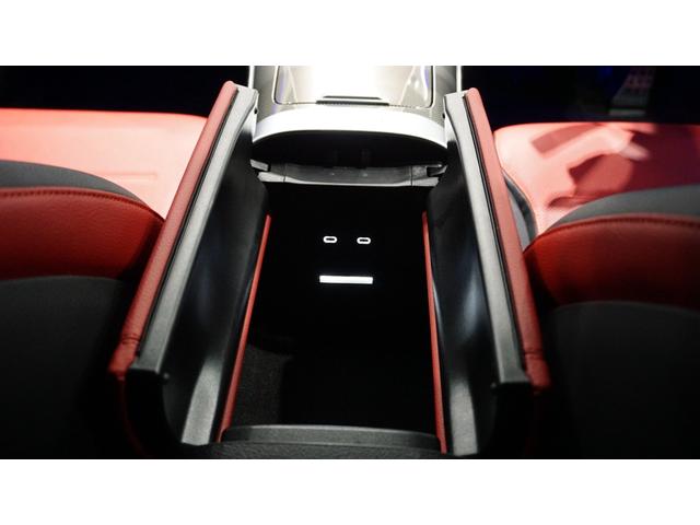 Cクラス C220dアバンギャルド AMGラインパッケージ ベーシックパッケージ レザーエクスクルーシブパッケージ シートベンチレーター シートヒーター ヘッドアップディスプレイ MBUX ARナビゲーション スポーツサスペンション デジタルライト(28枚目)