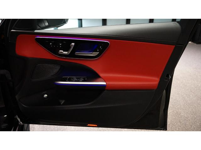 Cクラス C220dアバンギャルド AMGラインパッケージ ベーシックパッケージ レザーエクスクルーシブパッケージ シートベンチレーター シートヒーター ヘッドアップディスプレイ MBUX ARナビゲーション スポーツサスペンション デジタルライト(31枚目)