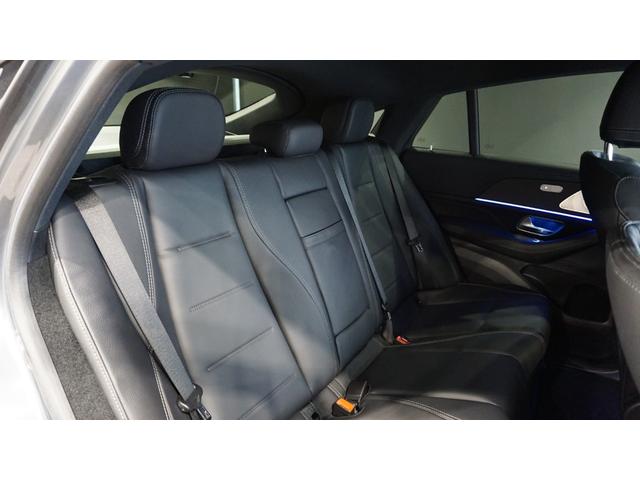 GLE GLE450d 4マチック クーペスポーツ パノラミックスライディングルーフ Burmesterサラウンドシステム ナッパレザーシート シートベンチレーター シートヒーター 360°カメラ 温冷機能付きカップホルダー ヘッドアップディスプレイ(19枚目)