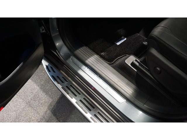 GLE GLE450d 4マチック クーペスポーツ パノラミックスライディングルーフ Burmesterサラウンドシステム ナッパレザーシート シートベンチレーター シートヒーター 360°カメラ 温冷機能付きカップホルダー ヘッドアップディスプレイ(47枚目)