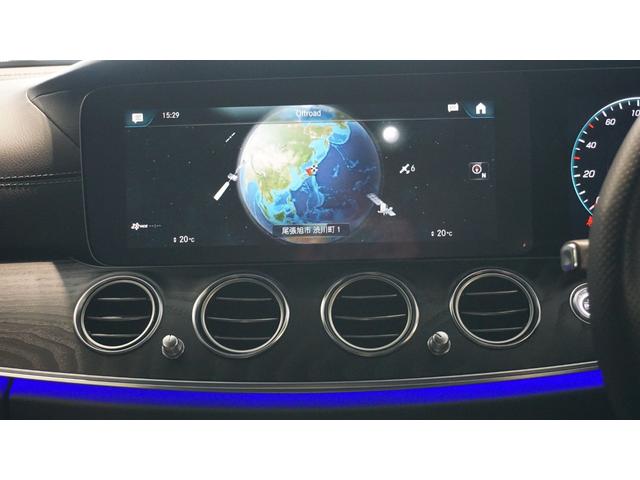 Ｅクラス Ｅ２００　スポーツ　エクスクルーシブパッケージ　　パノラミックスライディングルーフ　Ｂｕｒｍｅｓｔｅｒサラウンドサウンドシステム　エアバランスパッケージ　パフュームアトマイザー　３６０°カメラ　ナッパレザーシート（25枚目）