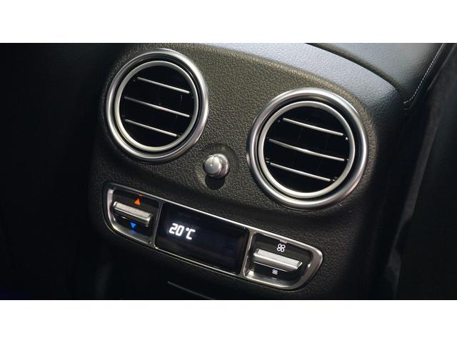 Ｅクラス Ｅ２００　スポーツ　エクスクルーシブパッケージ　　パノラミックスライディングルーフ　Ｂｕｒｍｅｓｔｅｒサラウンドサウンドシステム　エアバランスパッケージ　パフュームアトマイザー　３６０°カメラ　ナッパレザーシート（46枚目）