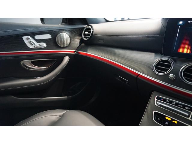 Ｅクラス Ｅ２００　スポーツ　エクスクルーシブパッケージ　　パノラミックスライディングルーフ　Ｂｕｒｍｅｓｔｅｒサラウンドサウンドシステム　エアバランスパッケージ　パフュームアトマイザー　３６０°カメラ　ナッパレザーシート（53枚目）