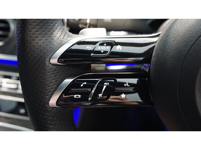 Ｅクラス Ｅ２００　スポーツ　エクスクルーシブパッケージ　　パノラミックスライディングルーフ　Ｂｕｒｍｅｓｔｅｒサラウンドサウンドシステム　エアバランスパッケージ　パフュームアトマイザー　３６０°カメラ　ナッパレザーシート（54枚目）