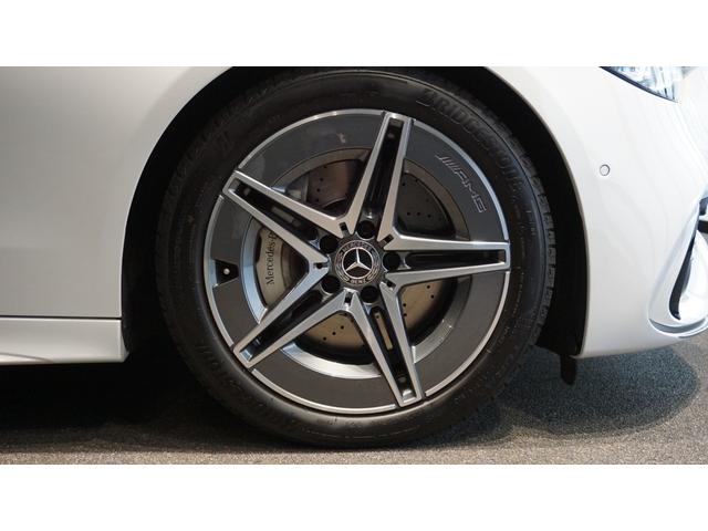 Cクラス C200アバンギャルド AMGラインパッケージ ベーシックパッケージ パノラミックスライディングルーフ ヘッドアップディスプレイ メモリー付きパワーシート シートヒーター 360°カメラ MBUX ARナビゲーション スポーツサスペンション(11枚目)