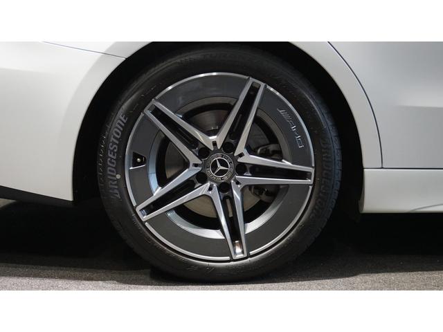 Cクラス C200アバンギャルド AMGラインパッケージ ベーシックパッケージ パノラミックスライディングルーフ ヘッドアップディスプレイ メモリー付きパワーシート シートヒーター 360°カメラ MBUX ARナビゲーション スポーツサスペンション(12枚目)