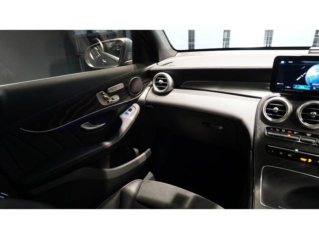 メルセデス・ベンツ認定中古車ディーラー【メルセデス・ベンツ名古屋北サーティファイドカーセンター】です！★営業時間：ＡＭ１０：００〜ＰＭ１８：００、定休日は月曜、第２火曜です★