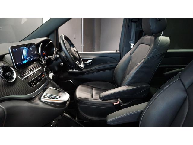 「走行距離無制限保証」や「２４時間ツーリングサポート」など、認定中古車ならではの充実の補償内容は、これから始まるあなたのメルセデスライフに、この上ない歓びと安心をもたらすことでしょう。