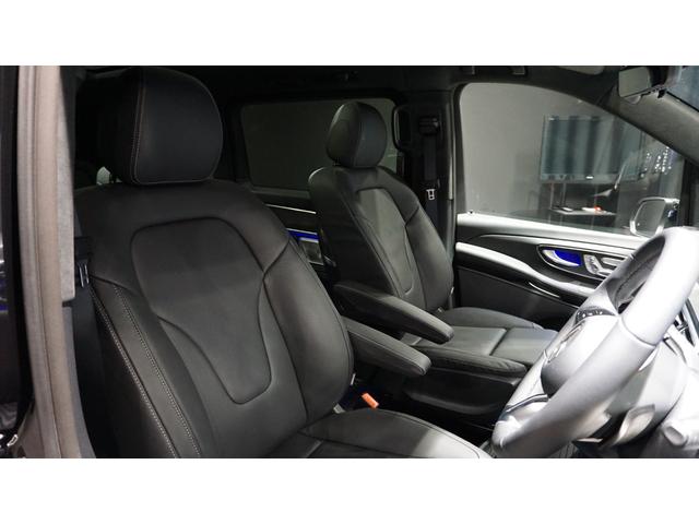 Vクラス V220dエクスクルーシブロングプラチナスイート エクスクルーシブシート(2列目)シートベンチレーター シートヒーター パノラミックスライディングルーフ Burmesterサラウンドシステム 360°カメラシステム AIRMATICサスペンション(17枚目)