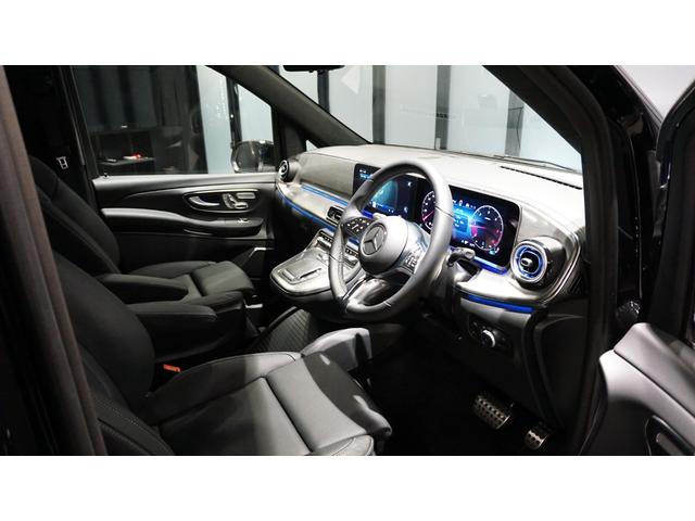 Vクラス V220dエクスクルーシブロングプラチナスイート エクスクルーシブシート(2列目)シートベンチレーター シートヒーター パノラミックスライディングルーフ Burmesterサラウンドシステム 360°カメラシステム AIRMATICサスペンション(18枚目)