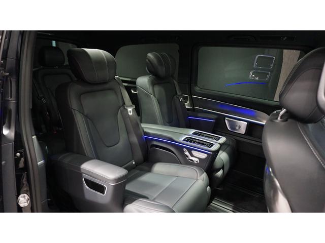 Vクラス V220dエクスクルーシブロングプラチナスイート エクスクルーシブシート(2列目)シートベンチレーター シートヒーター パノラミックスライディングルーフ Burmesterサラウンドシステム 360°カメラシステム AIRMATICサスペンション(19枚目)