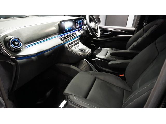 Vクラス V220dエクスクルーシブロングプラチナスイート エクスクルーシブシート(2列目)シートベンチレーター シートヒーター パノラミックスライディングルーフ Burmesterサラウンドシステム 360°カメラシステム AIRMATICサスペンション(28枚目)