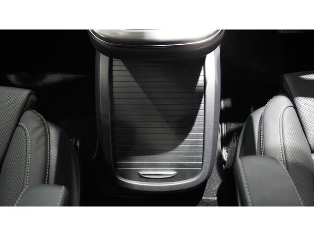 Vクラス V220dエクスクルーシブロングプラチナスイート エクスクルーシブシート(2列目)シートベンチレーター シートヒーター パノラミックスライディングルーフ Burmesterサラウンドシステム 360°カメラシステム AIRMATICサスペンション(31枚目)