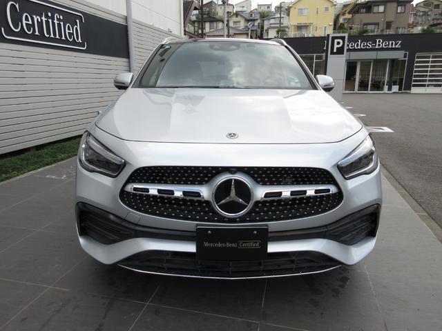 ＧＬＡクラス ＧＬＡ１８０　ＡＭＧレザーエクスクルーシブパッケージ　ＡＭＧライン　ＡＭＧレザーエクスクルーシブパッケージ　アドバンストパッケージ　パノラミックスライディングルーフ（3枚目）