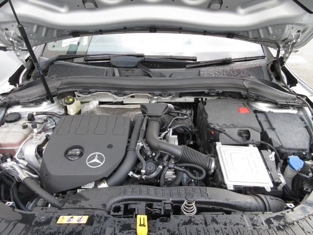 ＧＬＡクラス ＧＬＡ１８０　ＡＭＧレザーエクスクルーシブパッケージ　ＡＭＧライン　ＡＭＧレザーエクスクルーシブパッケージ　アドバンストパッケージ　パノラミックスライディングルーフ（10枚目）