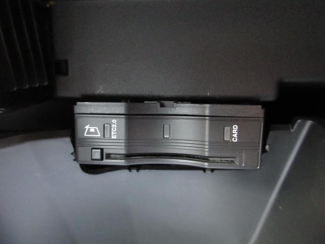 ＧＬＡクラス ＧＬＡ１８０　ＡＭＧレザーエクスクルーシブパッケージ　ＡＭＧライン　ＡＭＧレザーエクスクルーシブパッケージ　アドバンストパッケージ　パノラミックスライディングルーフ（31枚目）