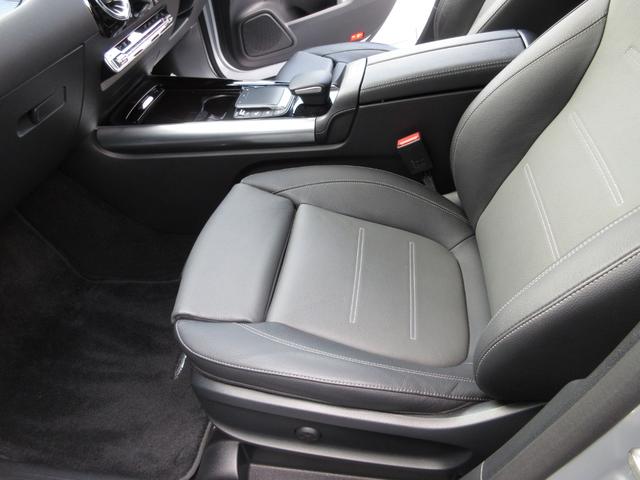 ＧＬＡクラス ＧＬＡ１８０　ＡＭＧレザーエクスクルーシブパッケージ　ＡＭＧライン　ＡＭＧレザーエクスクルーシブパッケージ　アドバンストパッケージ　パノラミックスライディングルーフ（42枚目）