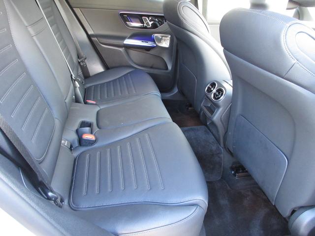 GLC GLC220d 4MクペドライバズP+AMGラインP AMGラインパッケージ AMGレザーエクスクルーシブパッケージ ドライバーズパッケージ パノラミックスライディングルーフ メタリックペイント(39枚目)