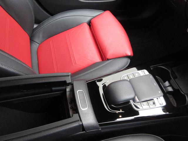 ＣＬＡクラス ＣＬＡ２００ｄ　ＡＭＧレザーエクスクルーシブパッケジ　ＡＭＧライン　レーダーセーフティーパッケージ　レザーエクスクルーシブパッケージ　アドバンストパッケージ　パノラミックスライディングルーフ（33枚目）