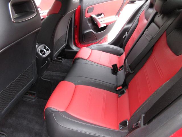 ＣＬＡクラス ＣＬＡ２００ｄ　ＡＭＧレザーエクスクルーシブパッケジ　ＡＭＧライン　レーダーセーフティーパッケージ　レザーエクスクルーシブパッケージ　アドバンストパッケージ　パノラミックスライディングルーフ（42枚目）