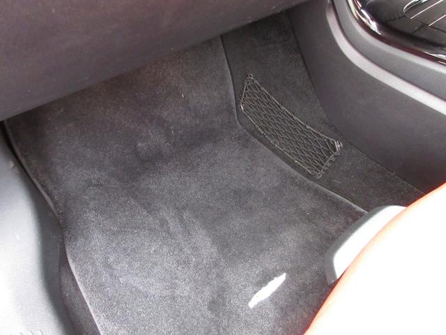 ＣＬＡクラス ＣＬＡ２００ｄ　ＡＭＧレザーエクスクルーシブパッケジ　ＡＭＧライン　レーダーセーフティーパッケージ　レザーエクスクルーシブパッケージ　アドバンストパッケージ　パノラミックスライディングルーフ（45枚目）