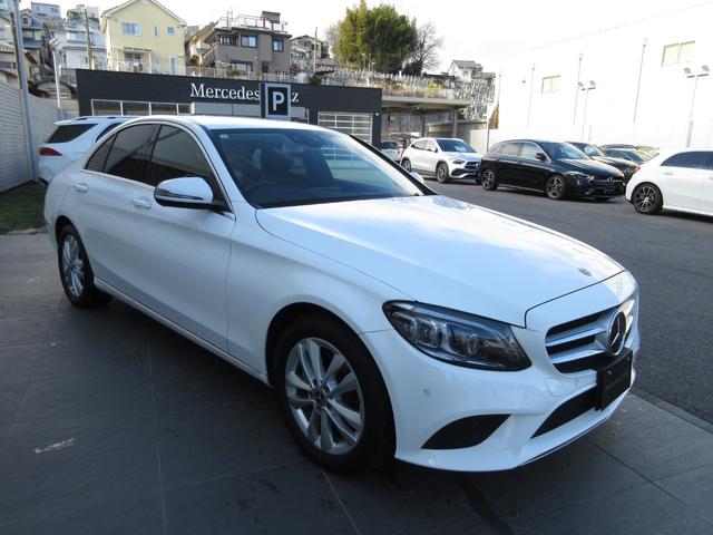 ���d�Ԃł��z���̕��@�i�q���i�ΐ��@�V���w�@����i���i�΂Ɣ��Α��j�̊K�i������āA�����P�����̕������i�G���x�[�^�[�łR�K�܂Łj��n��A�ΎR���ʁi�쓌�����j�ɓk���łV���ł��B