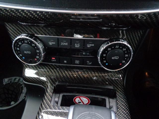 G63 designoエクスクルーシブインテリアpkg、AMGカーボンファイバーインテリアトリム(26枚目)