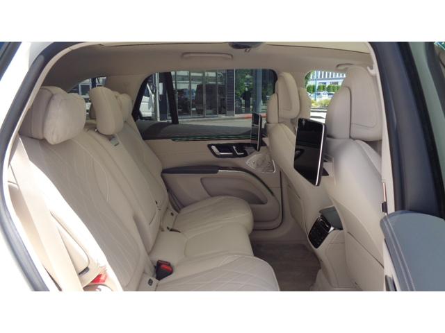 ＥＱＳ ＳＵＶ ＥＱＳ４５０　４Ｍ　ＳＵＶ　ＡＭＧラインパッケージ　シップデッキＯＰウォールナットウッド　デジタルインテリアパッケージ　ショーファーパッケージ（36枚目）