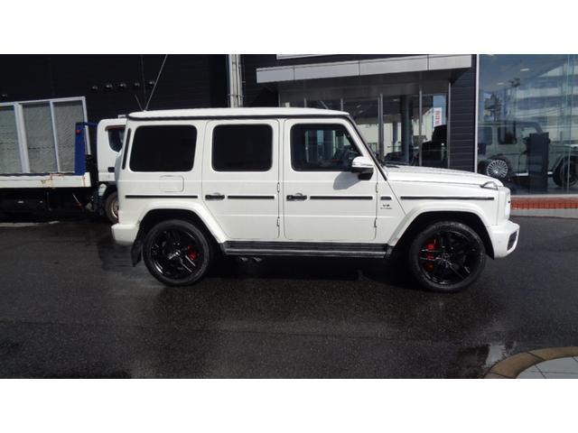 Ｇクラス Ｇ６３　ボディ同色スペアタイヤリング、ＡＭＧカーボンファイバーインテリアトリム、ｍａｎｕｆａｋｔｕｒプログラムプラス（4枚目）
