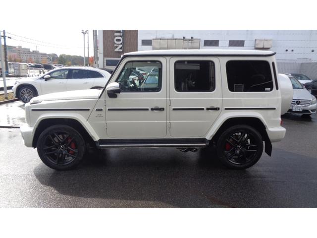 Ｇクラス Ｇ６３　ボディ同色スペアタイヤリング、ＡＭＧカーボンファイバーインテリアトリム、ｍａｎｕｆａｋｔｕｒプログラムプラス（5枚目）