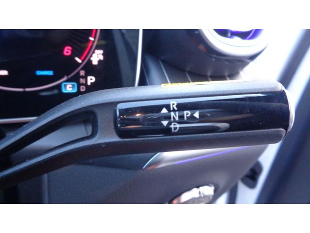 ＧＬＣ ＧＬＣ２２０ｄ　４マチック　ドライバーズパッケージ　ＧＬＣ２２０ｄ　４マチック　ドライバーズパッケージ、ＡＭＧライン、ＡＭＧレザーエクスクルーシブｐｋｇ、パノラミックスライディングルーフ（11枚目）