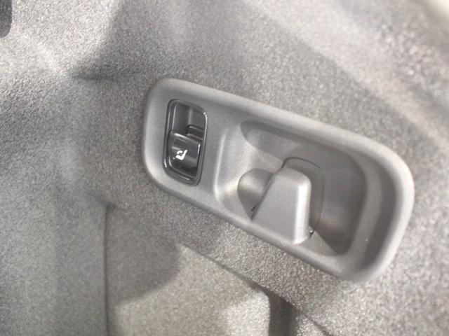 Cクラス C200アバンギャルド AMGライン ペーシックパッケージレーダーセーフティパッケージ(75枚目)