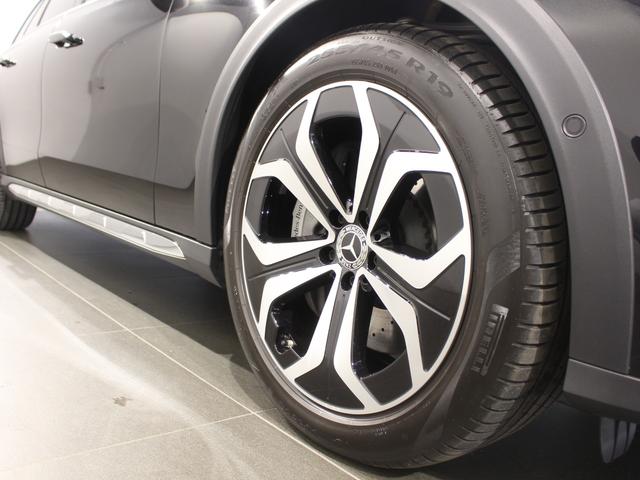 Eクラスオールテレイン E220d 4マチック オールテレイン デジタルインテリアPKGレザーエクスクルーシブパッケージレーダーセーフティパッケージアドバンスドパッケージパノラミクスライディングルーフ(13枚目)